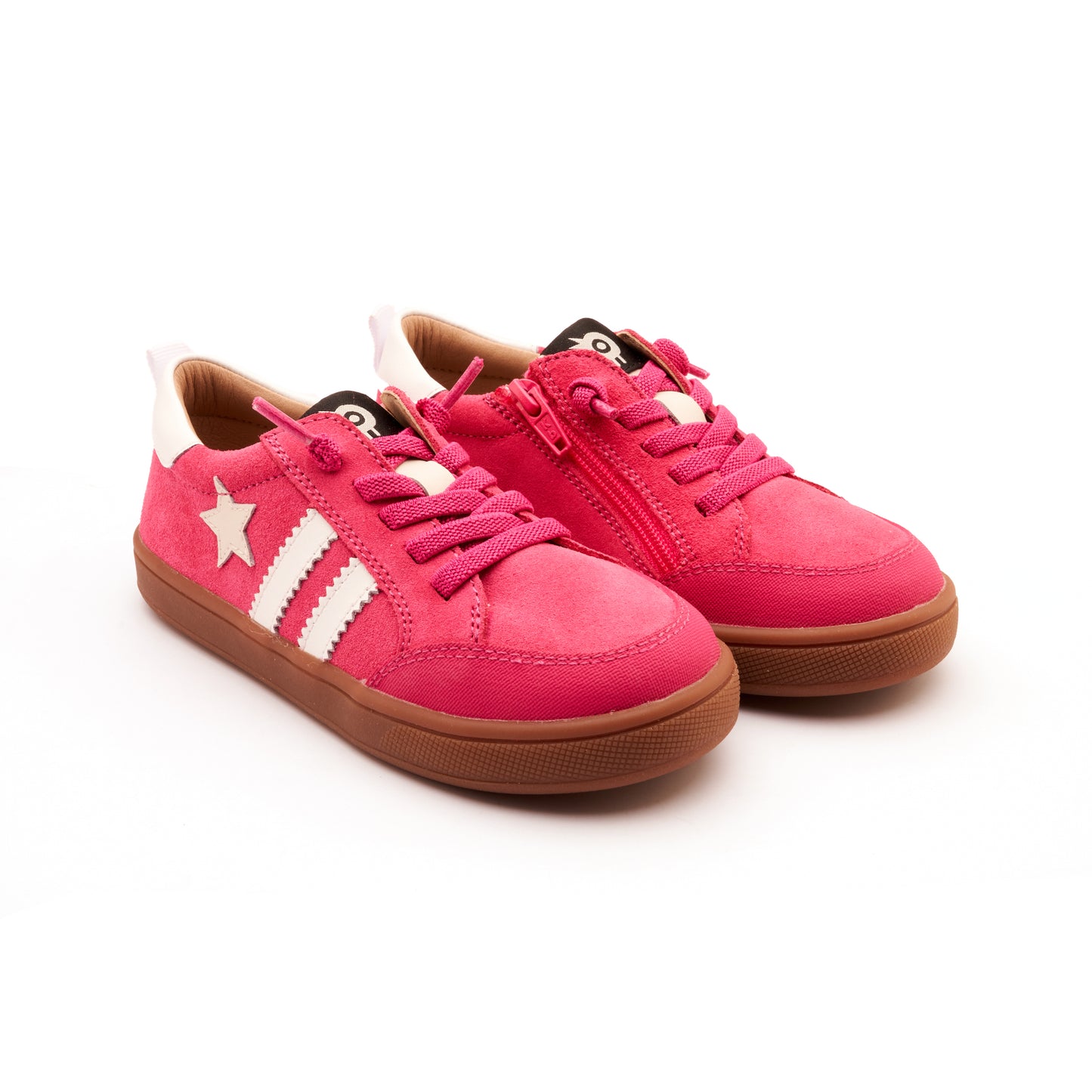 1041WosRunner_HOTPINKSUEDESNOWSPORCO