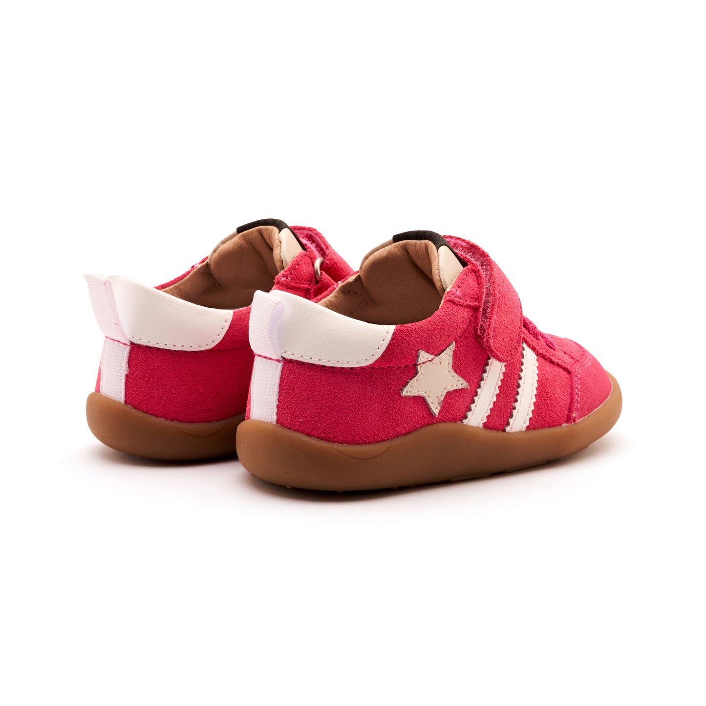 8072WosGround_HOTPINKSUEDESNOWSPORCO