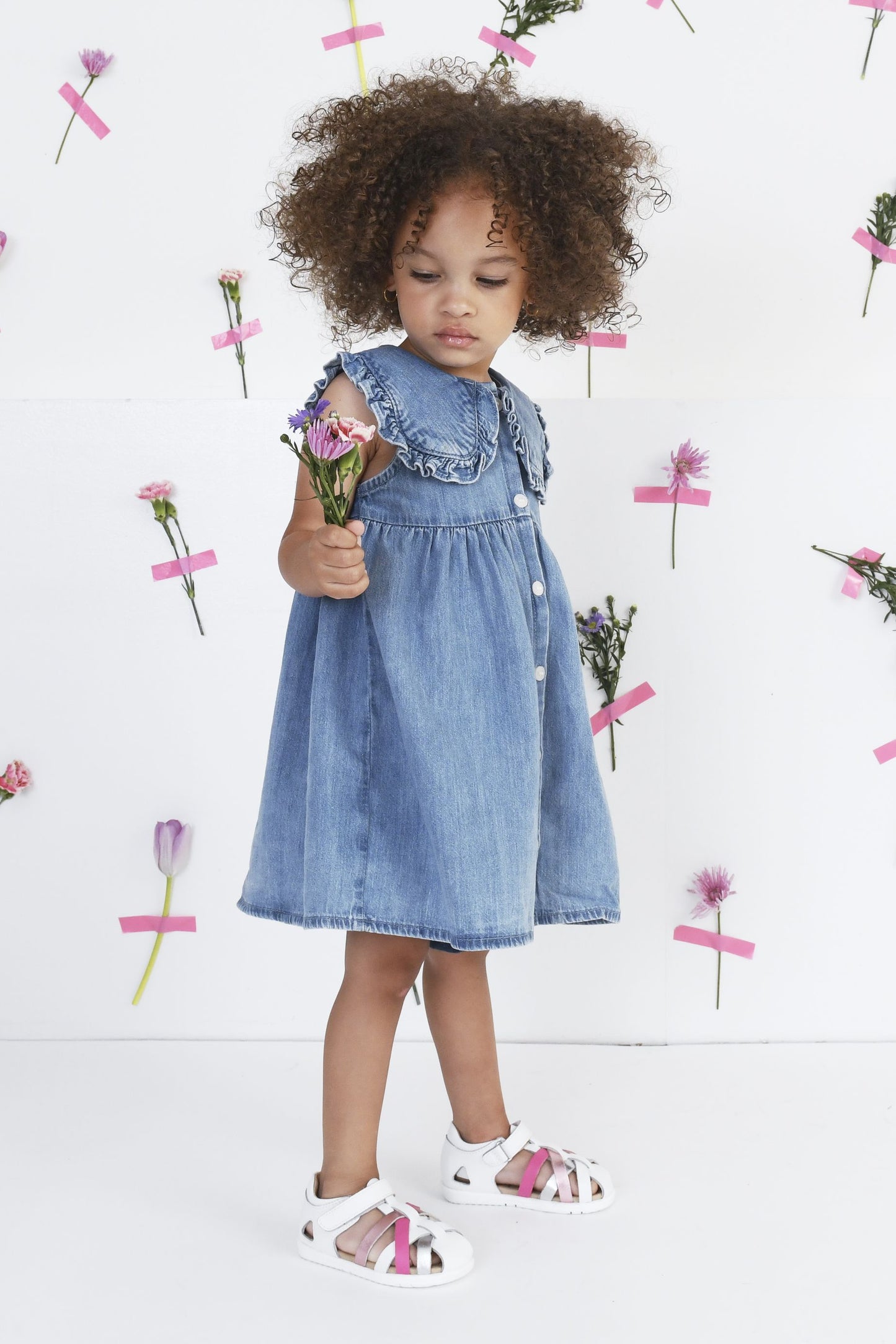 Old Soles 9504 Open Air kids leather sandal with open toe detail