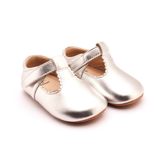 Old Soles 0100R Rose Baby baby leather shoe in Silver with floral detail