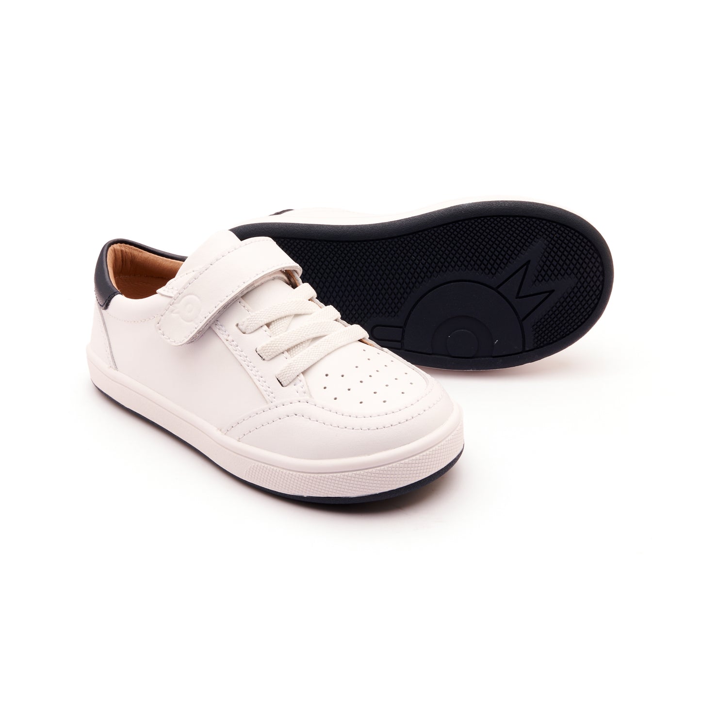 The_Tread_SNOW_NAVY_WHITE_NAVY_SOLE
