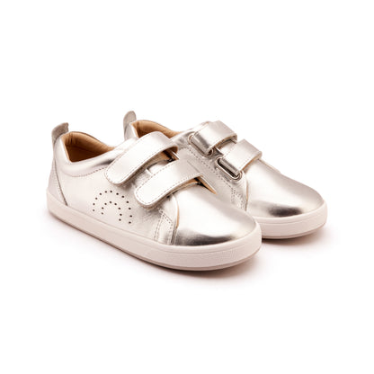 Old Soles 1021 Big Tot kids leather shoe in Silver with velcro strap detail