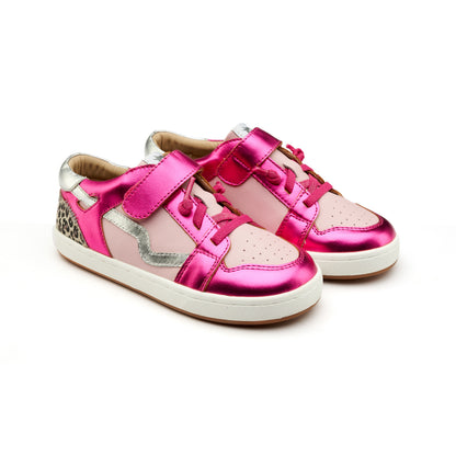 Old Soles 1046 Field Runner kids leather sneaker in Fuchsia Foil and Chalk Pink with sporty detail