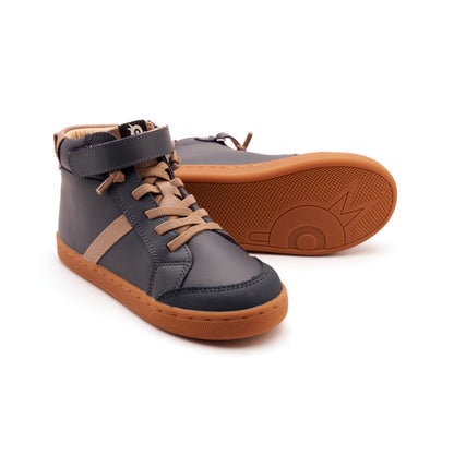 Old Soles 1067 Urban Roadway kids leather sneaker in Navy and Taupe with sporty detail