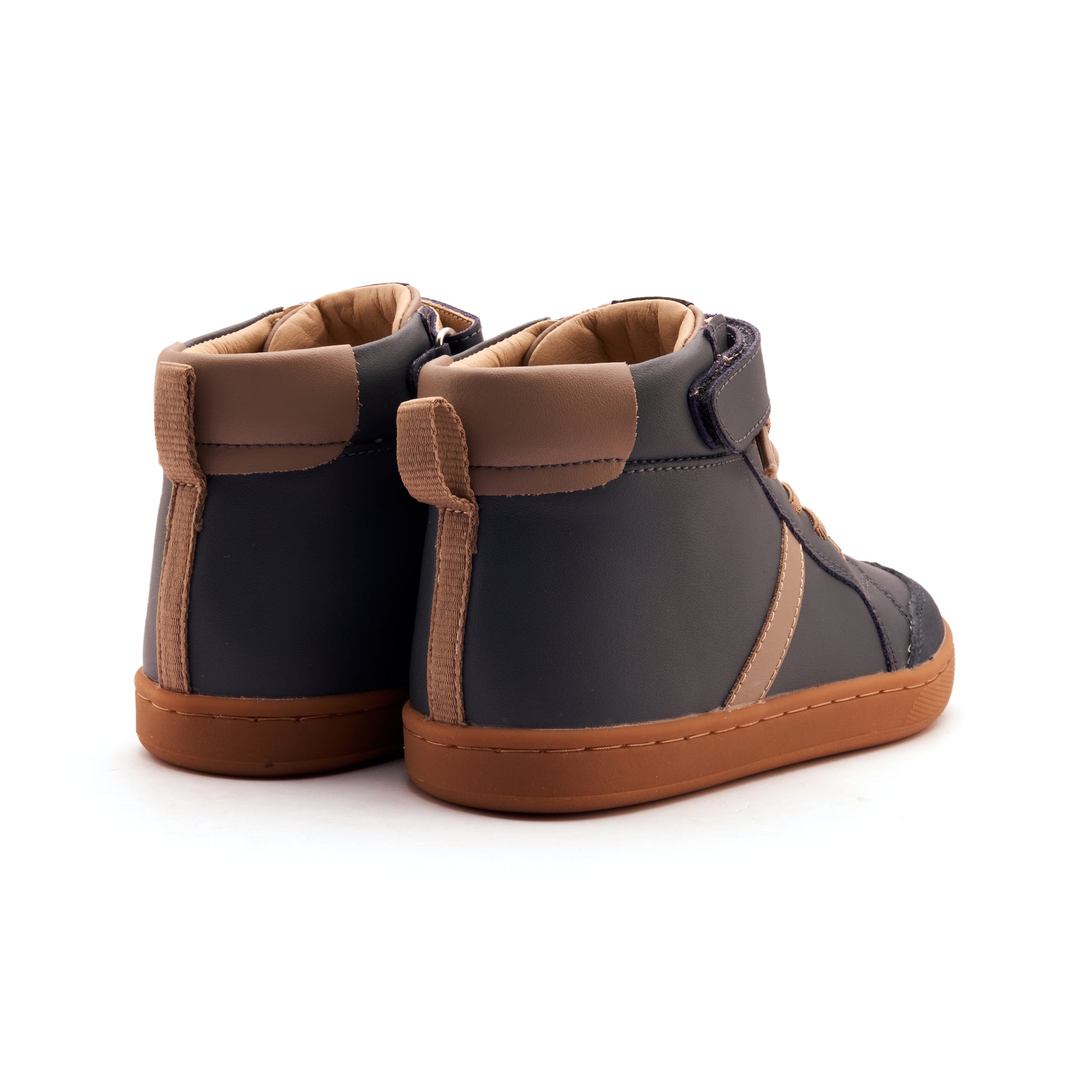 Old Soles 1067 Urban Roadway kids leather sneaker in Navy and Taupe with sporty detail