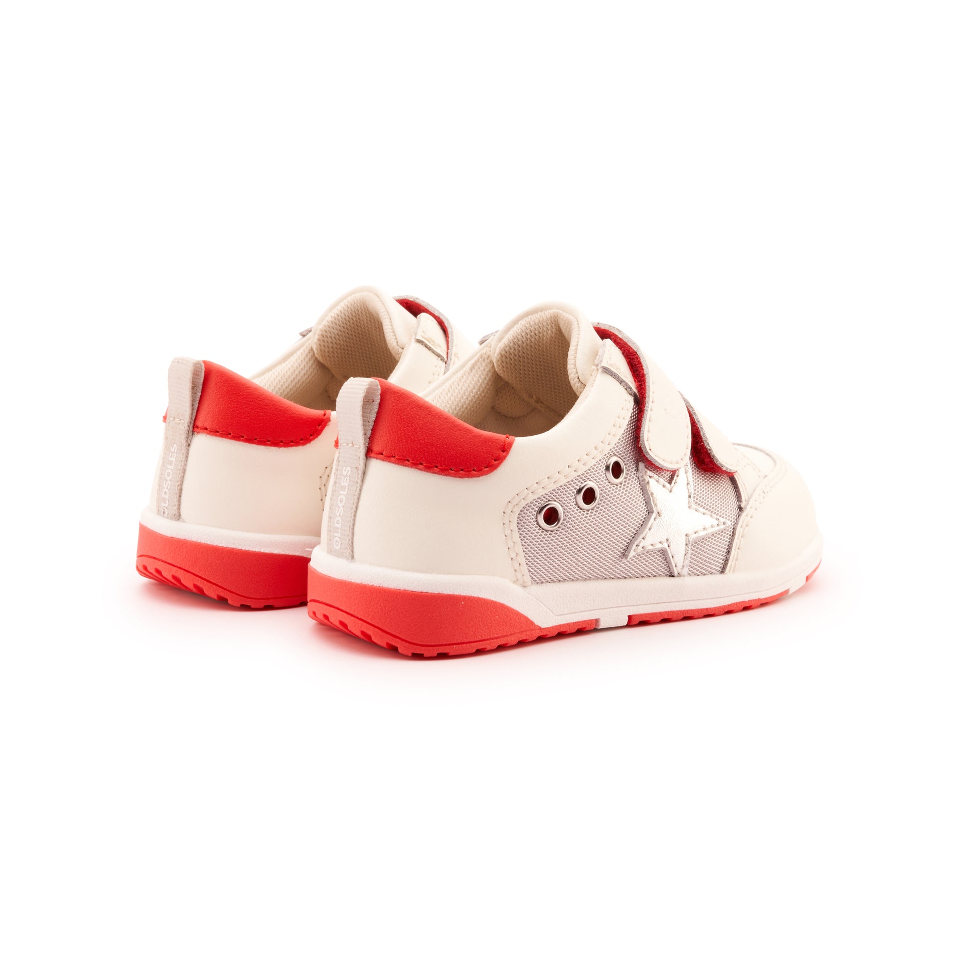 Star-Squad_WHITE-BRIGHTRED-LIGHTGREY-SILVER-WHITEREDSOLE