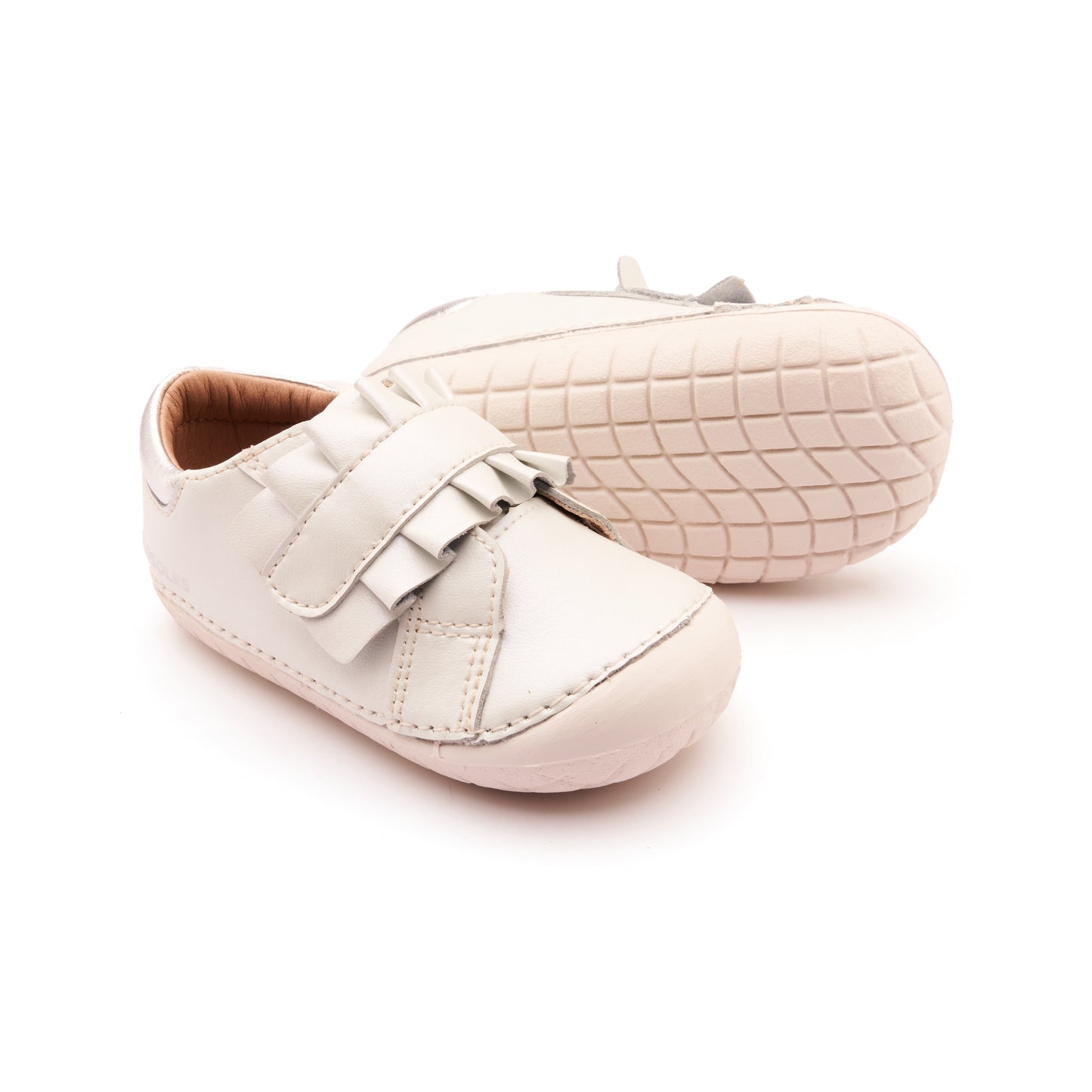 Old Soles 4052 Frilly Pave kids leather shoe in Nacardo Blanco, Silver, and White Sole with pave detail