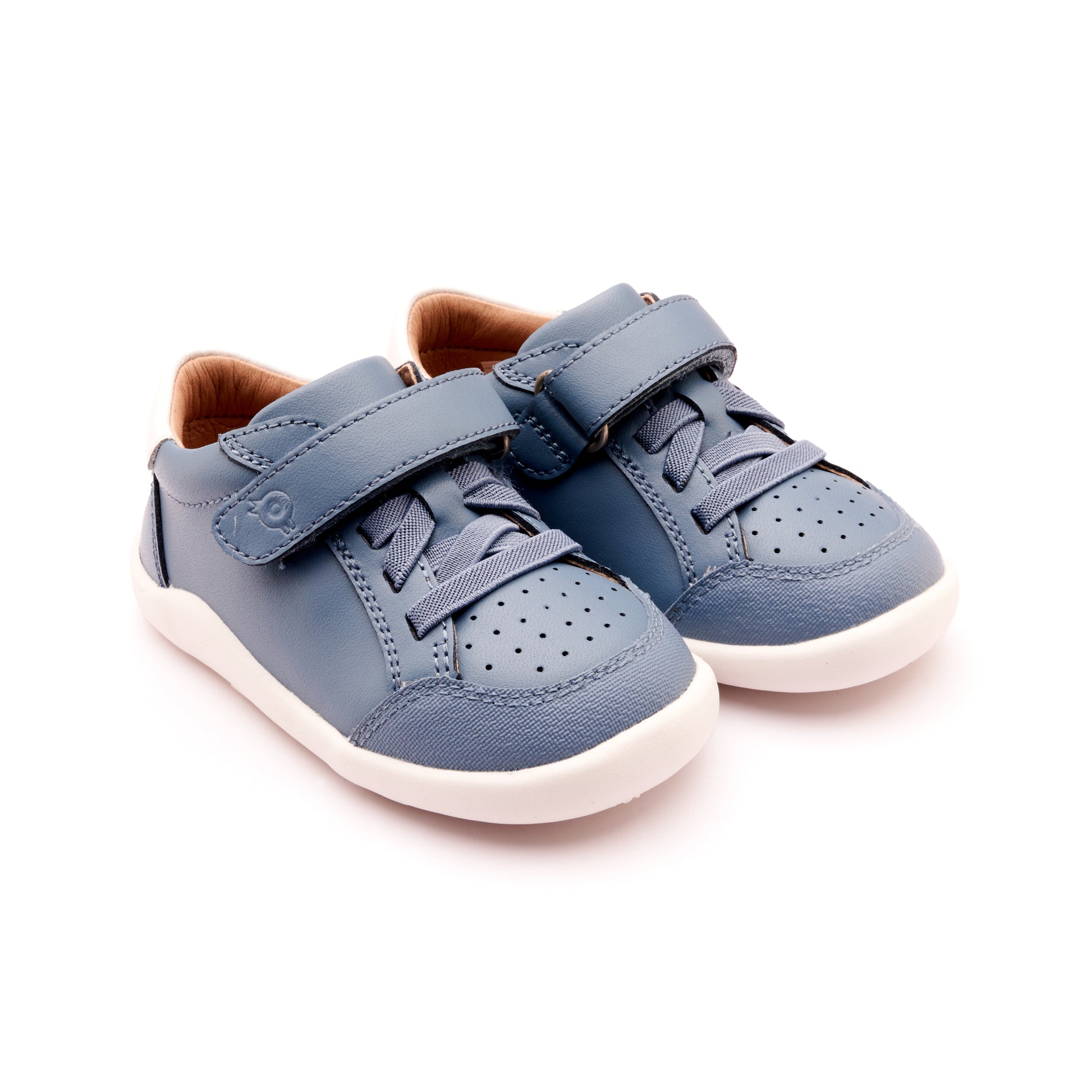 TreadGround_INDIGOSNOWWHITESOLE