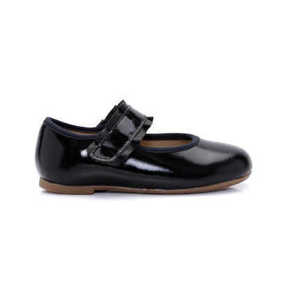 Old Soles 818 Frilly Jane kids leather flat in Black Patent with ruffle detail