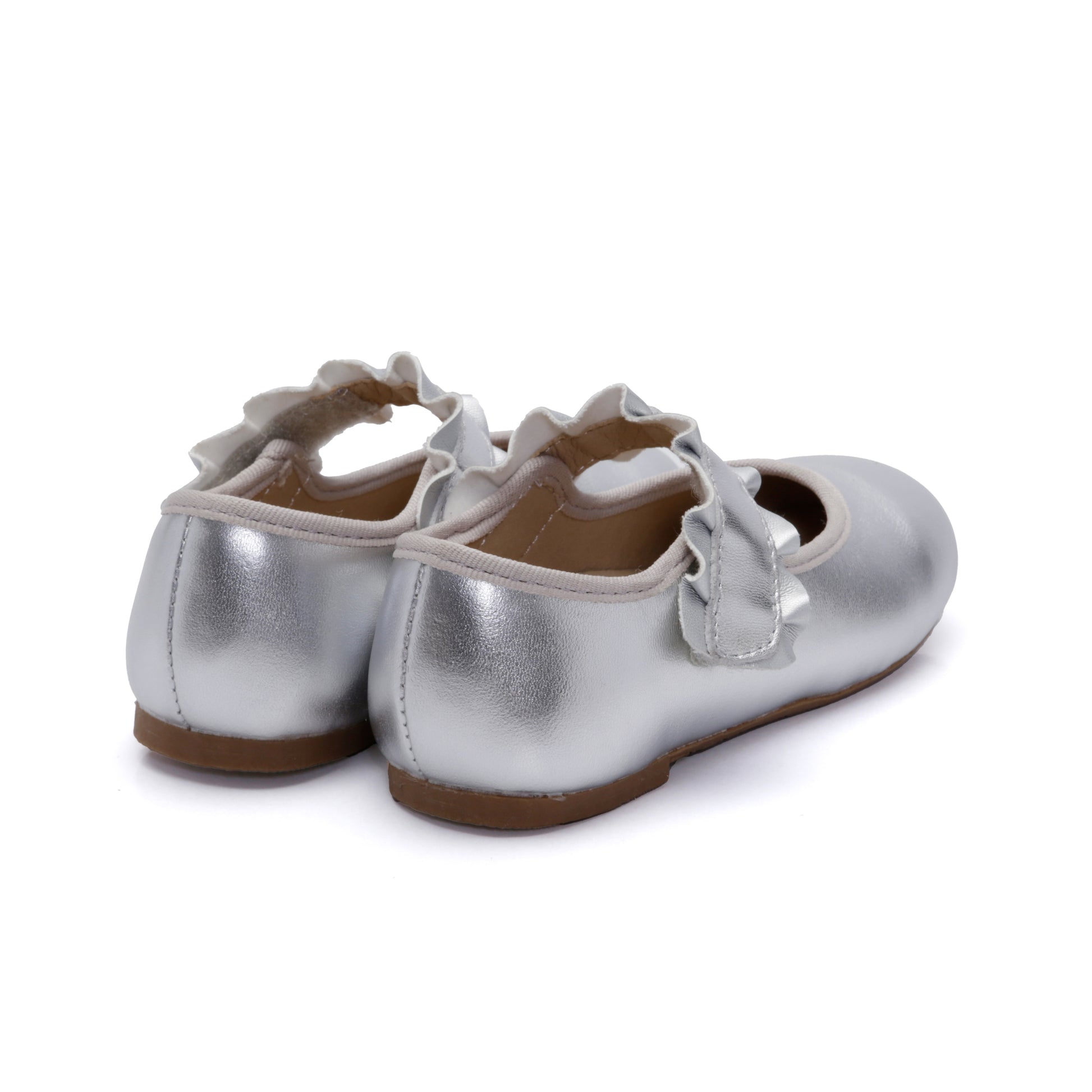 Old Soles 818 Frilly Jane kids leather flat in Silver with ruffle detail